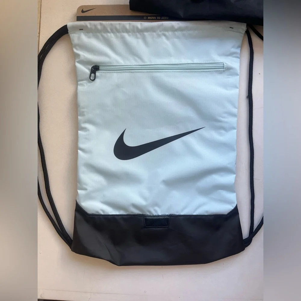 Nike Men's Draw String Bag in Light Blue and Black